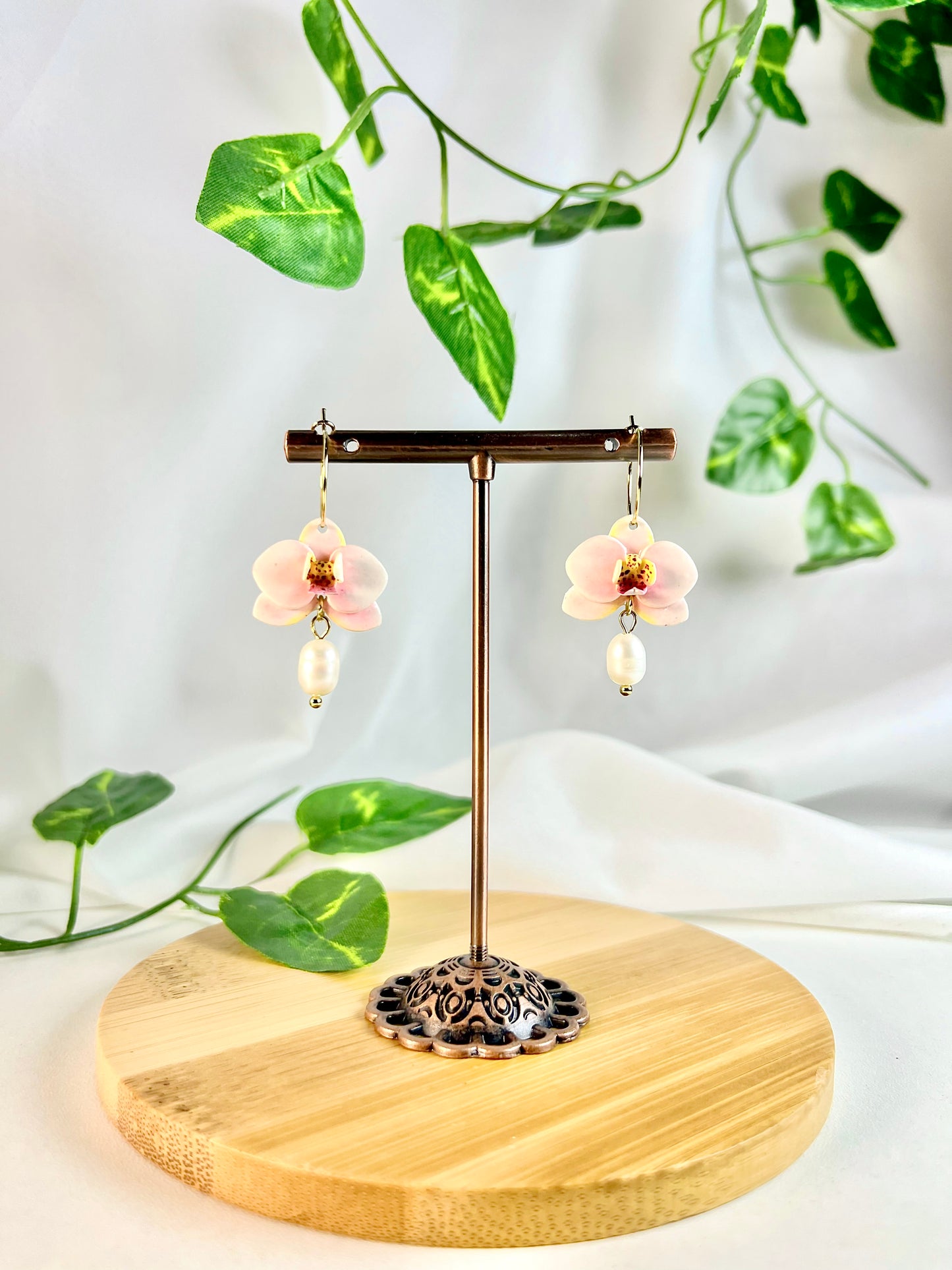White Phalaenopsis Dangles (Pre-Order)